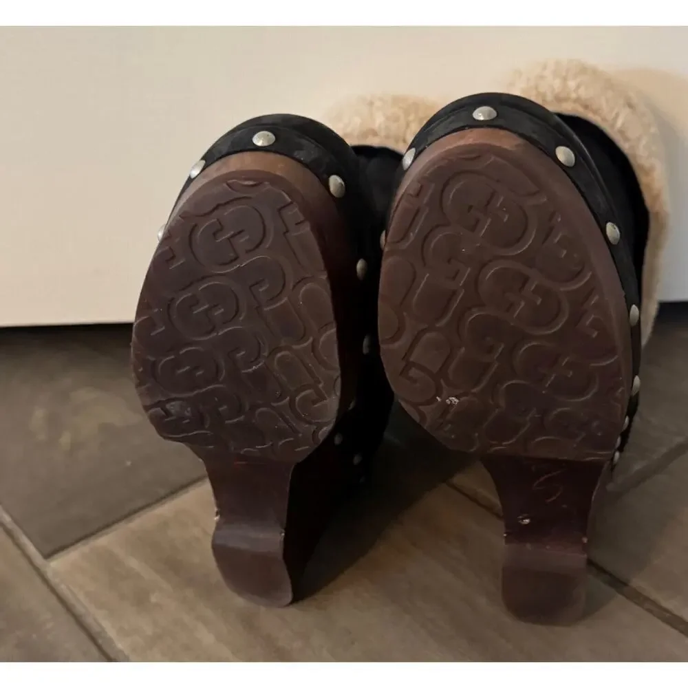 UGG kouri black